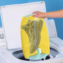 Afbeelding in Gallery-weergave laden, SchoenWash - Reinig en bescherm uw schoenen in de wasmachine
